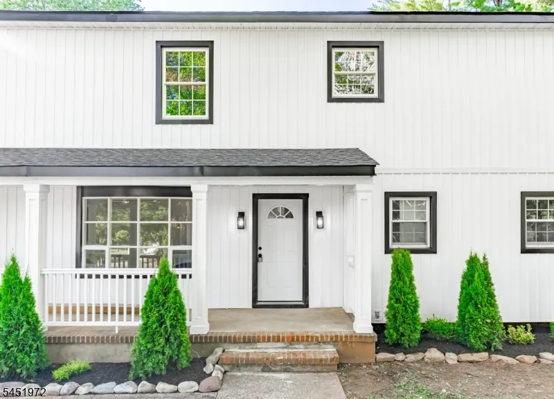 1379 Blair Ct Bridgewater, NJ 08807