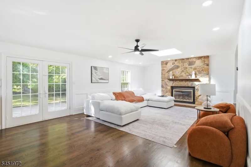 1379 Blair Ct Bridgewater, NJ 08807