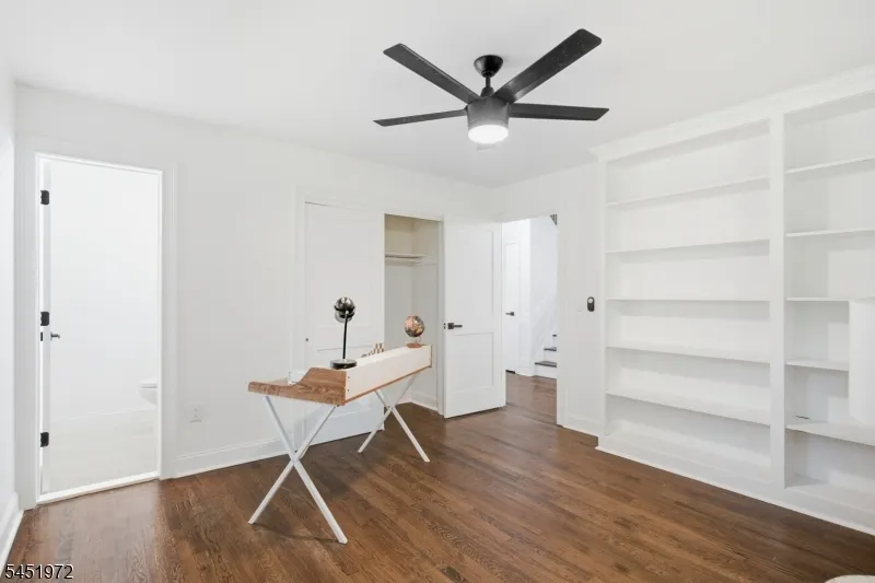 1379 Blair Ct Bridgewater, NJ 08807