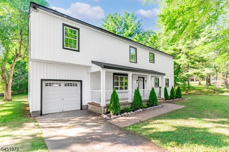 1379 Blair Ct Bridgewater, NJ 08807