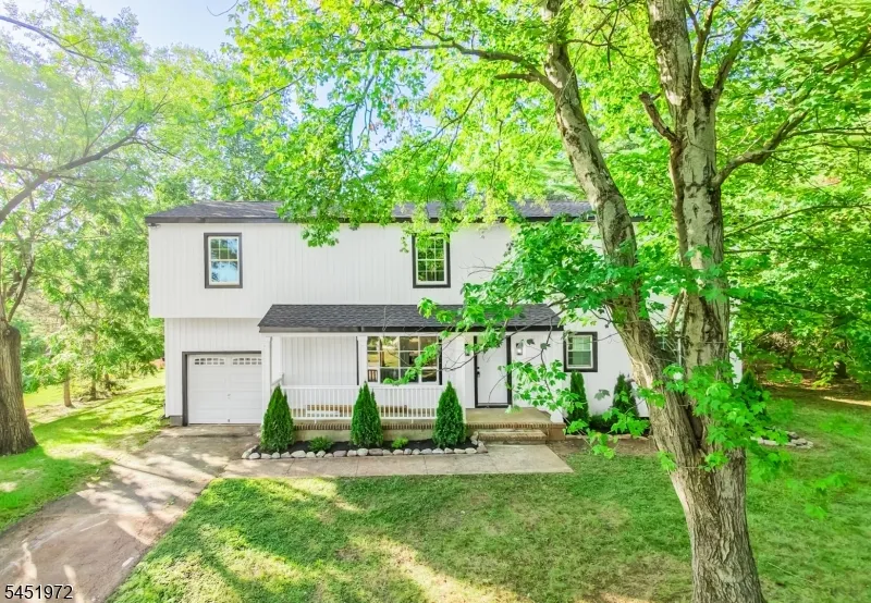 1379 Blair Ct Bridgewater, NJ 08807