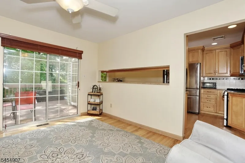 14 Birdseye Cir Wayne, NJ 07470