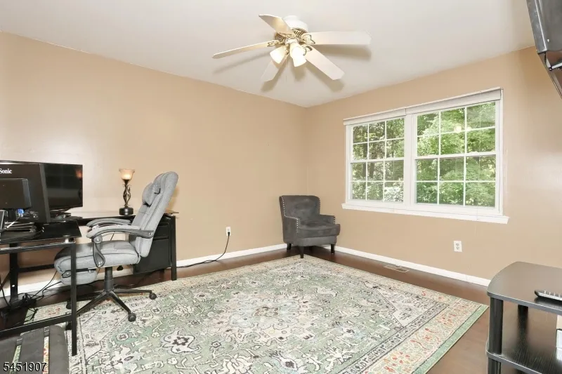 14 Birdseye Cir Wayne, NJ 07470