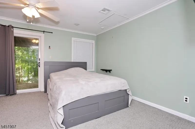 14 Birdseye Cir Wayne, NJ 07470