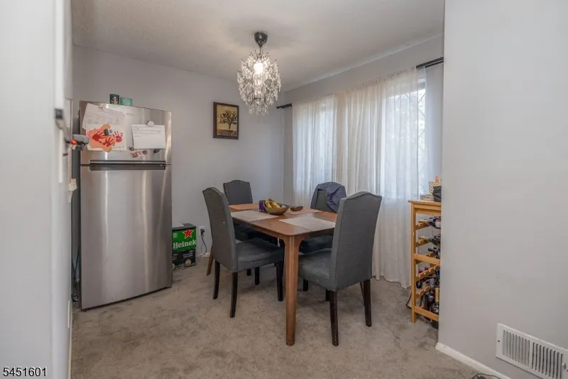 1150 W St George B23B023 #2 Unit 2 Linden City, NJ 07036