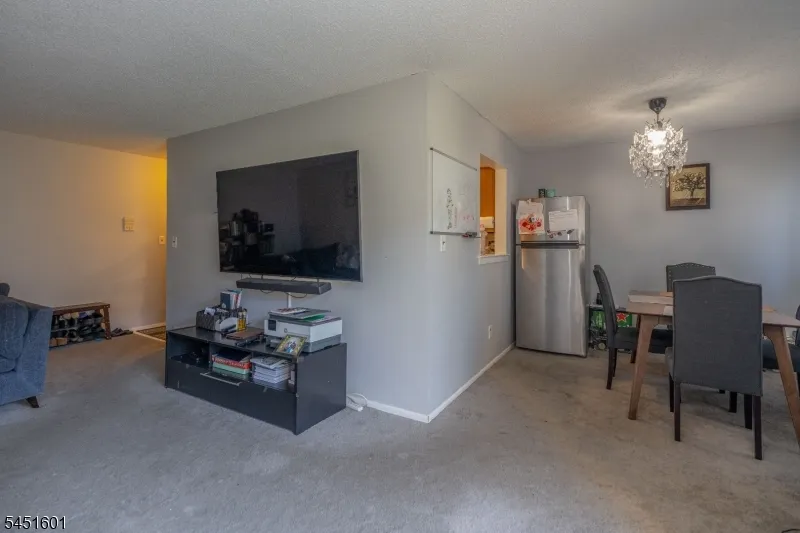 1150 W St George B23B023 #2 Unit 2 Linden City, NJ 07036