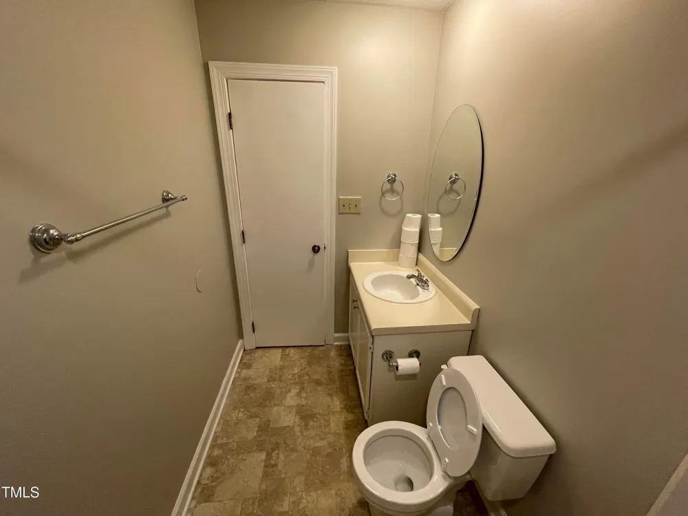 300 W Woodcroft Parkway #33b Durham, NC 27713