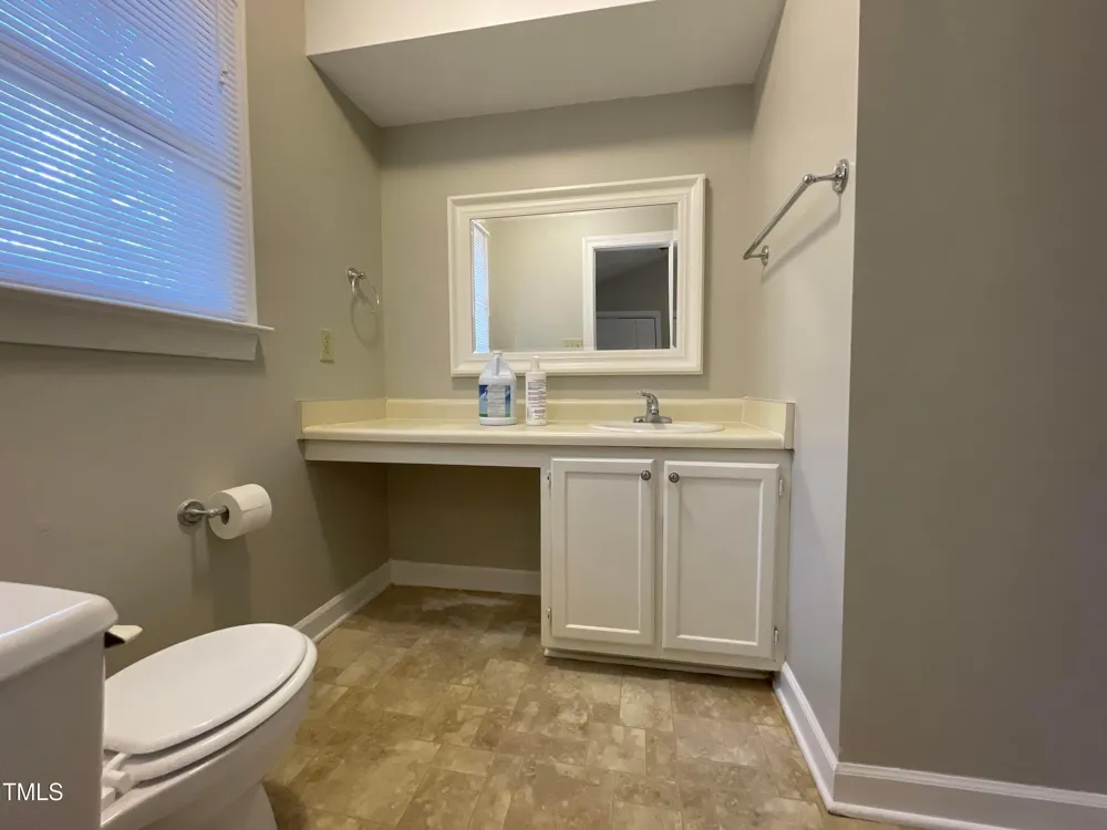 300 W Woodcroft Parkway #33b Durham, NC 27713