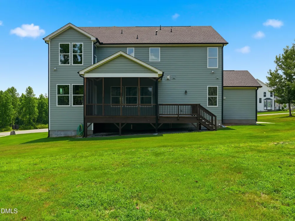 2804 Arrowsmith Drive Fuquay Varina, NC 27526