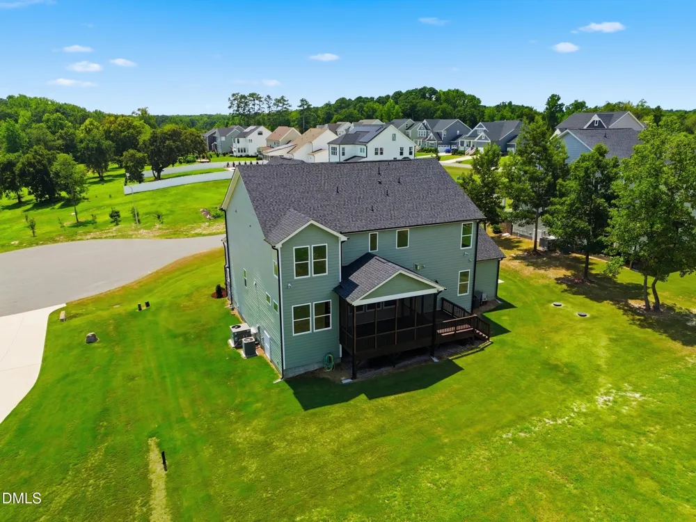 2804 Arrowsmith Drive Fuquay Varina, NC 27526