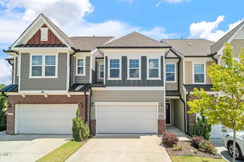 1009 Brennan Green Court