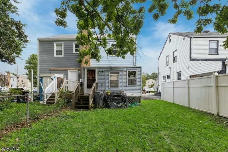 721 Union St Linden City, NJ 07036