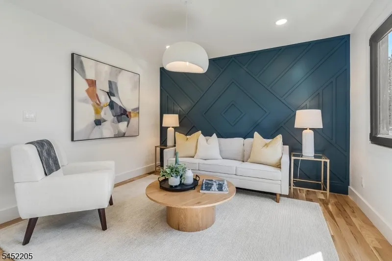 17 Berdan Ave Fair Lawn, NJ 07410