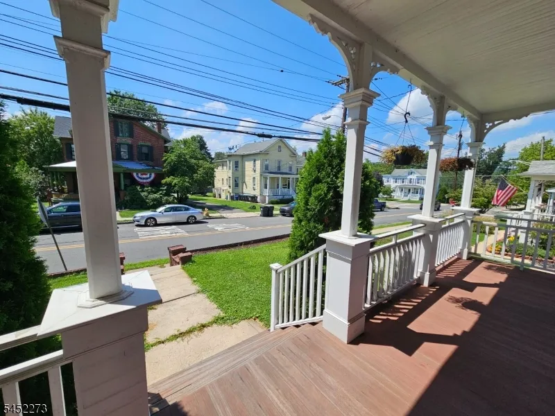 55 Park Ave Flemington, NJ 08822