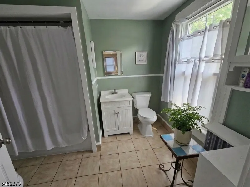 55 Park Ave Flemington, NJ 08822