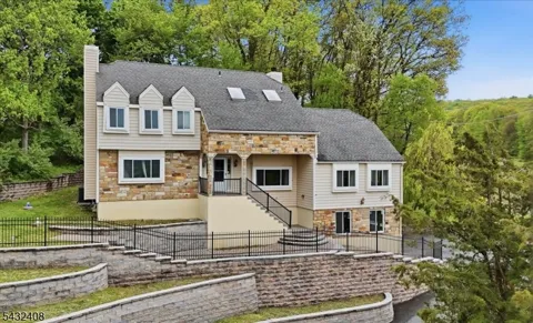 112 Knob Hill Rd