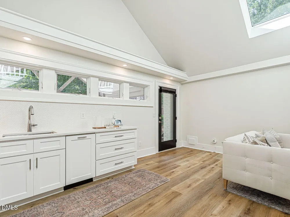 15 Henderson Street Raleigh, NC 27607