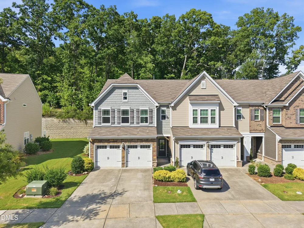 453 Summit Trail Drive Hillsborough, NC 27278