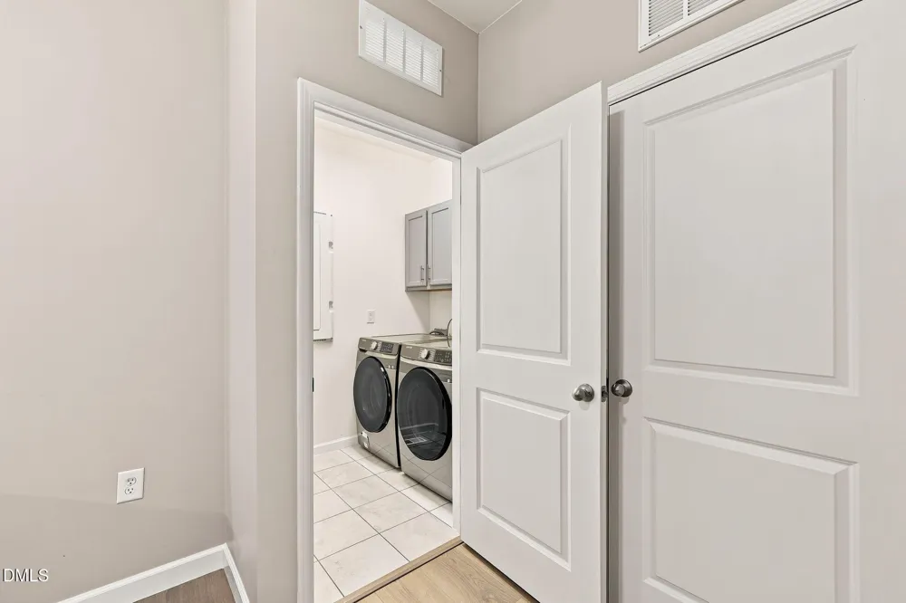 453 Summit Trail Drive Hillsborough, NC 27278