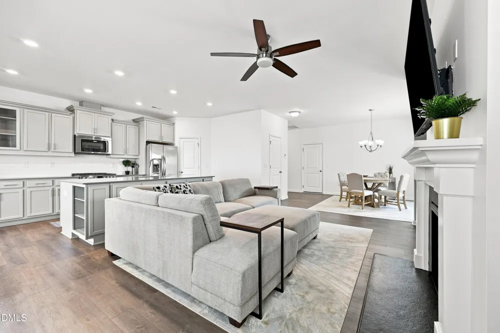 453 Summit Trail Drive Hillsborough, NC 27278