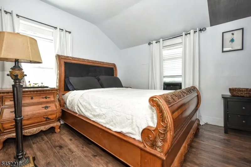 257 Epps Ave Englewood City, NJ 07631