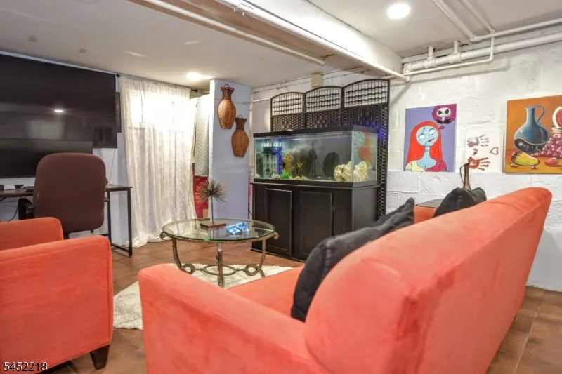 257 Epps Ave Englewood City, NJ 07631