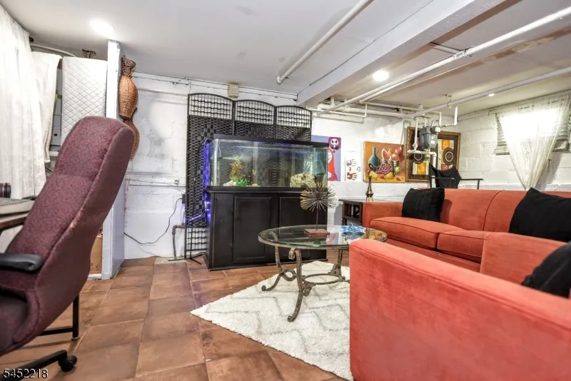 257 Epps Ave Englewood City, NJ 07631