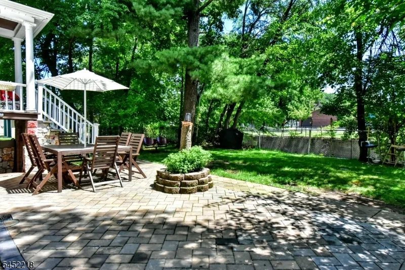 257 Epps Ave Englewood City, NJ 07631