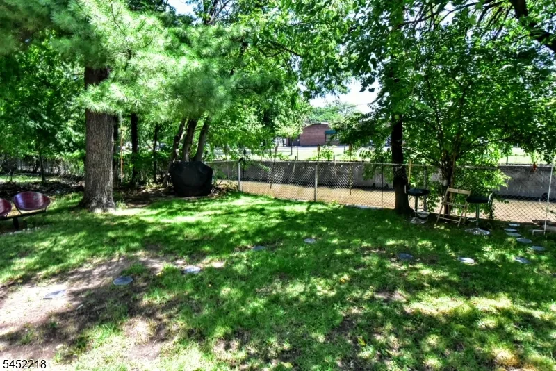 257 Epps Ave Englewood City, NJ 07631