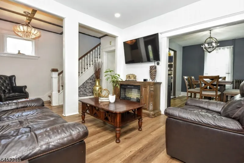 257 Epps Ave Englewood City, NJ 07631
