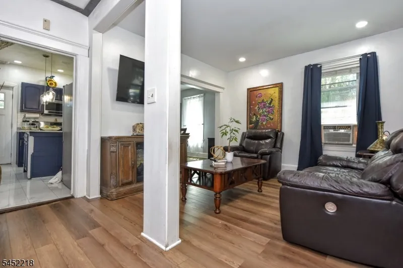 257 Epps Ave Englewood City, NJ 07631