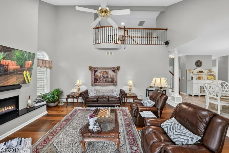 26 Shy Creek Rd Alexandria, NJ 08867