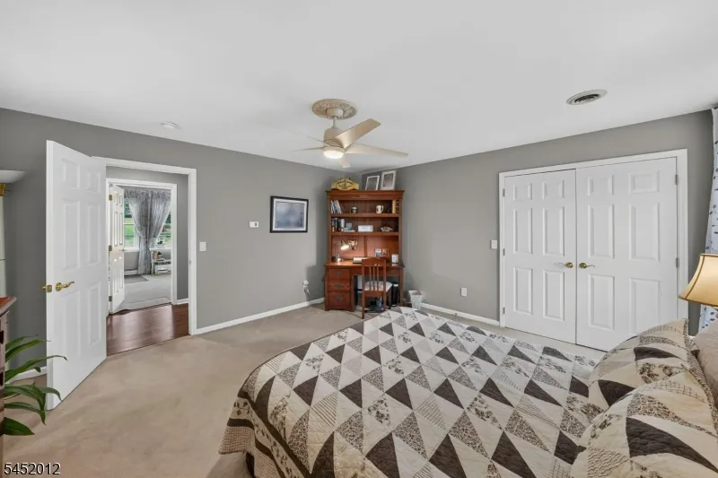 26 Shy Creek Rd Alexandria, NJ 08867