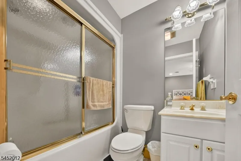 26 Shy Creek Rd Alexandria, NJ 08867