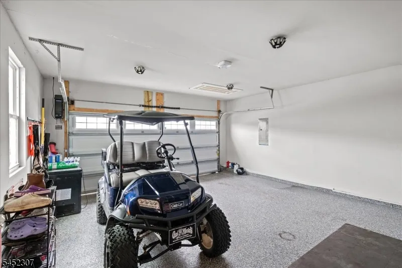 31 Lam Dr Hardyston, NJ 07419