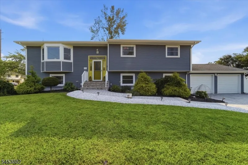 5350 Orchard St Piscataway, NJ 08854