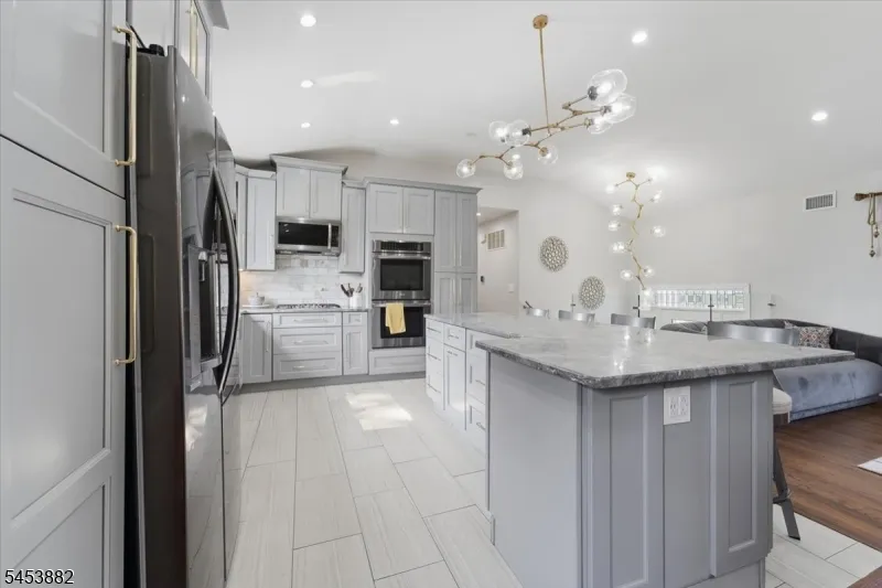 5350 Orchard St Piscataway, NJ 08854