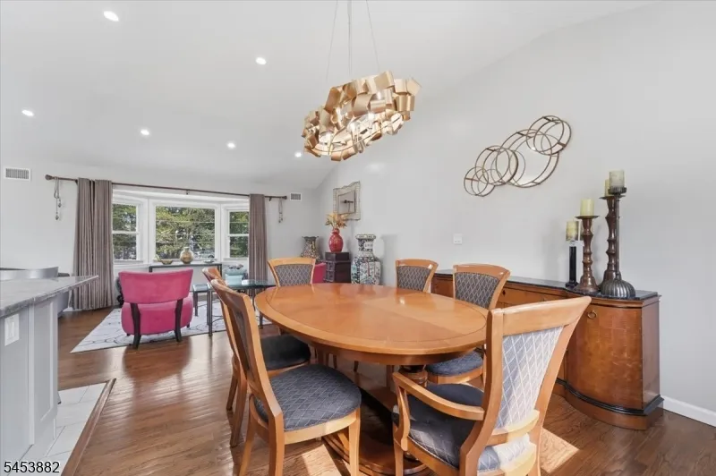 5350 Orchard St Piscataway, NJ 08854