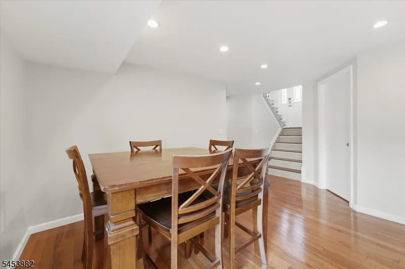 5350 Orchard St Piscataway, NJ 08854