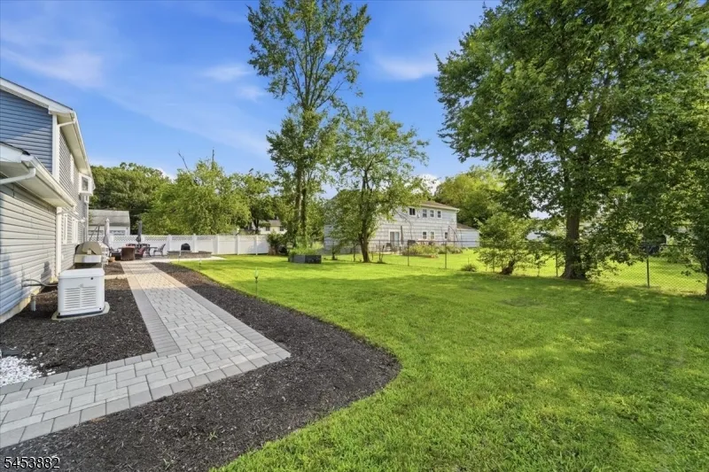 5350 Orchard St Piscataway, NJ 08854