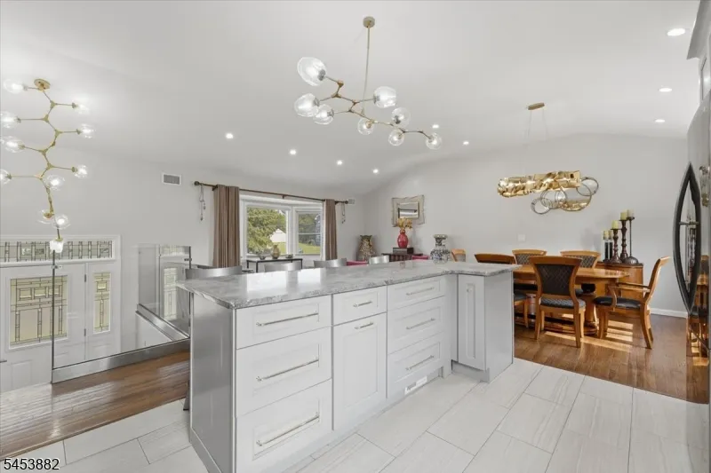 5350 Orchard St Piscataway, NJ 08854