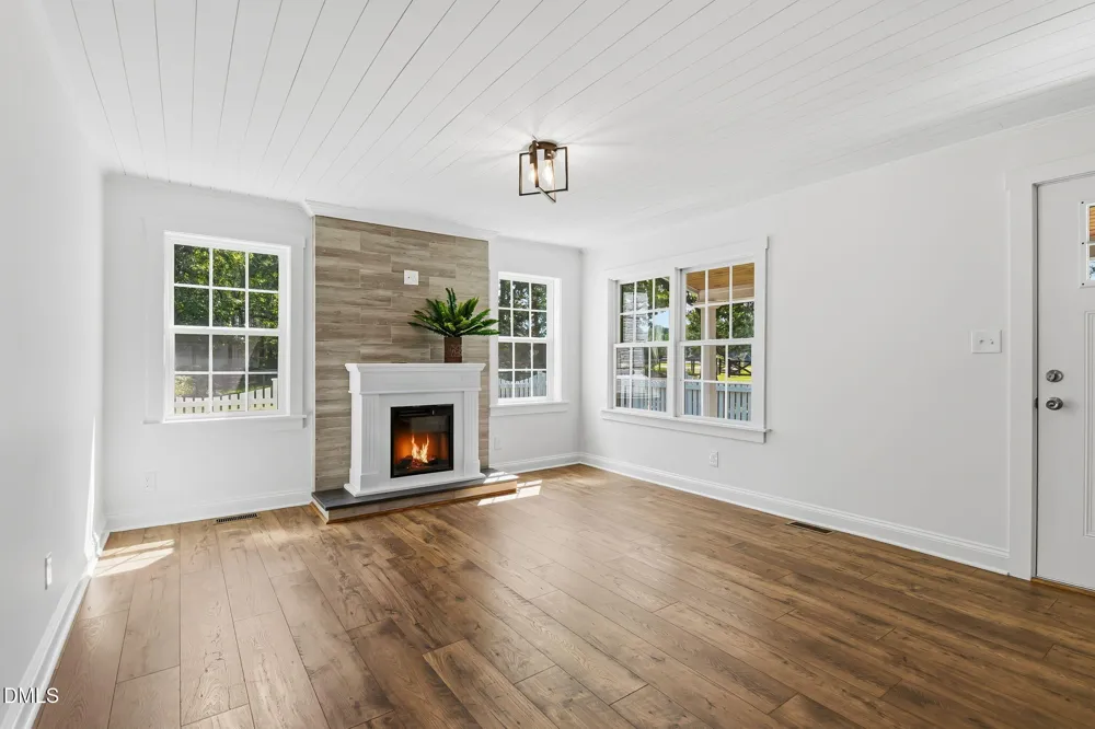 4696 James Royster Road Oxford, NC 27565