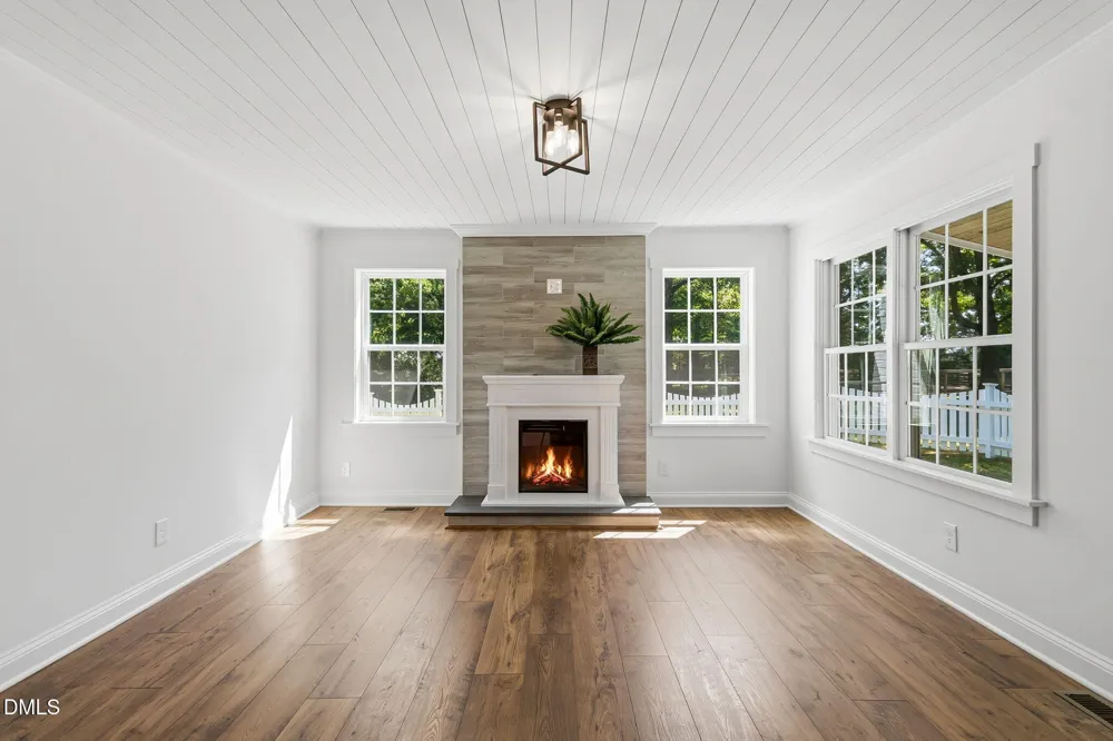 4696 James Royster Road Oxford, NC 27565