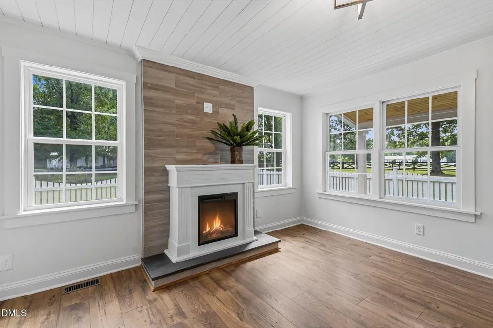 4696 James Royster Road Oxford, NC 27565