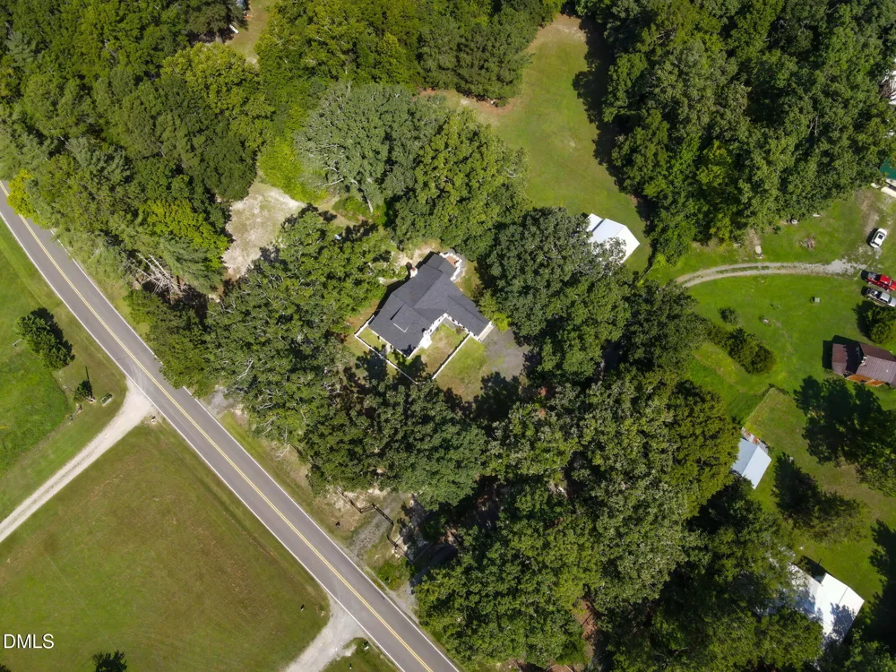 4696 James Royster Road Oxford, NC 27565