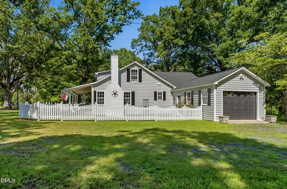 4696 James Royster Road Oxford, NC 27565