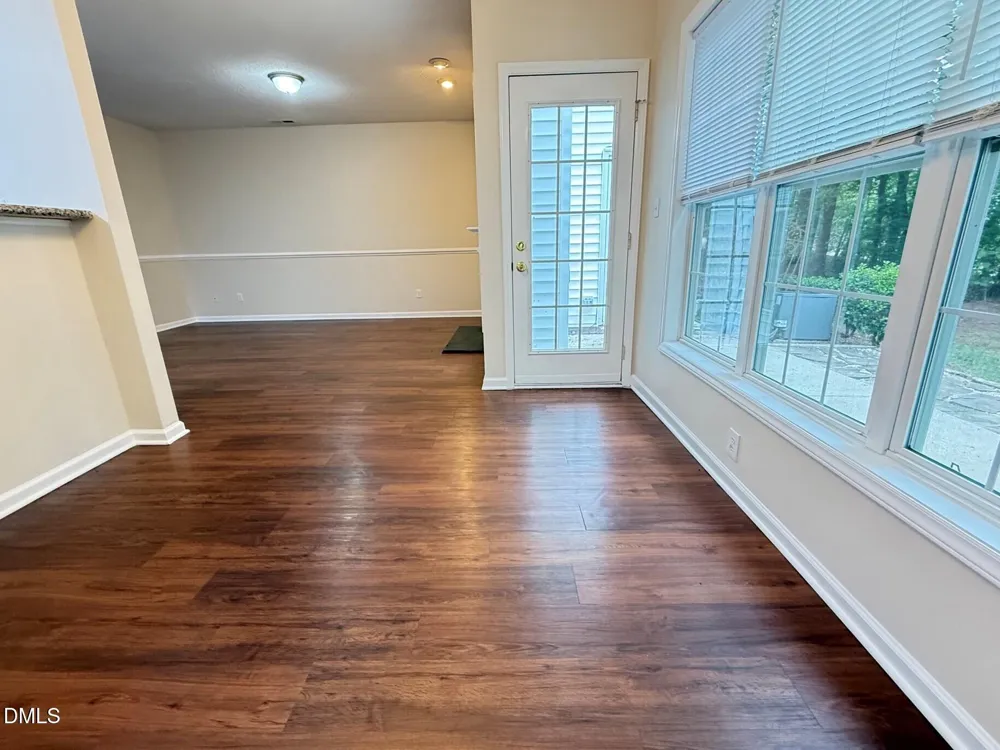 106 Pointe Crest Court Cary, NC 27513