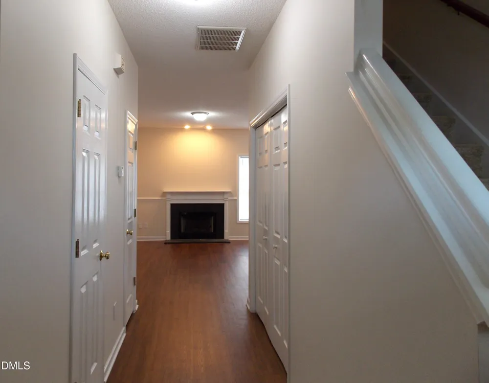 106 Pointe Crest Court Cary, NC 27513