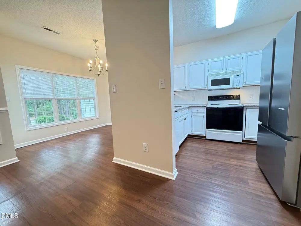 106 Pointe Crest Court Cary, NC 27513