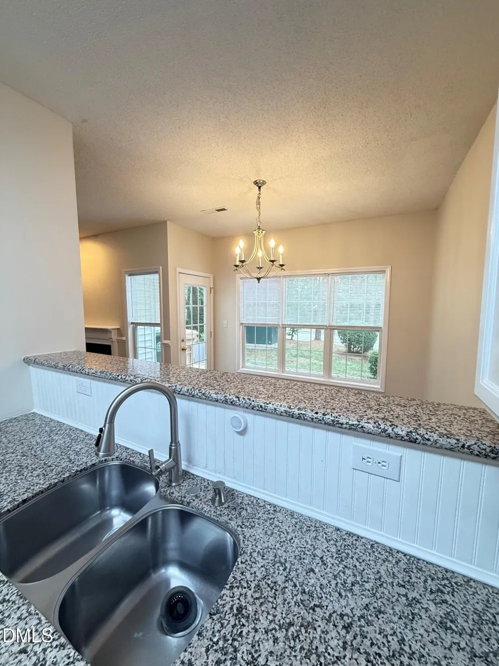 106 Pointe Crest Court Cary, NC 27513